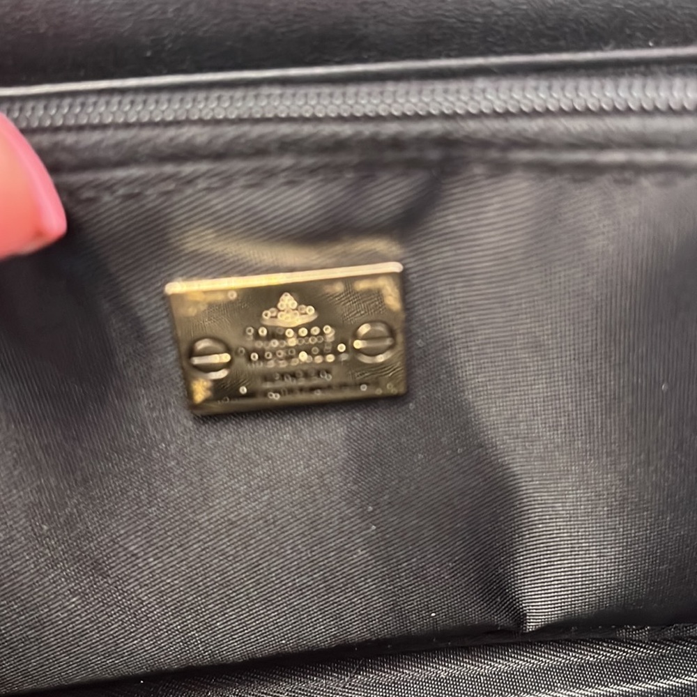 Vivienne Westwood zip wallet in box. - Picture 10 of 12